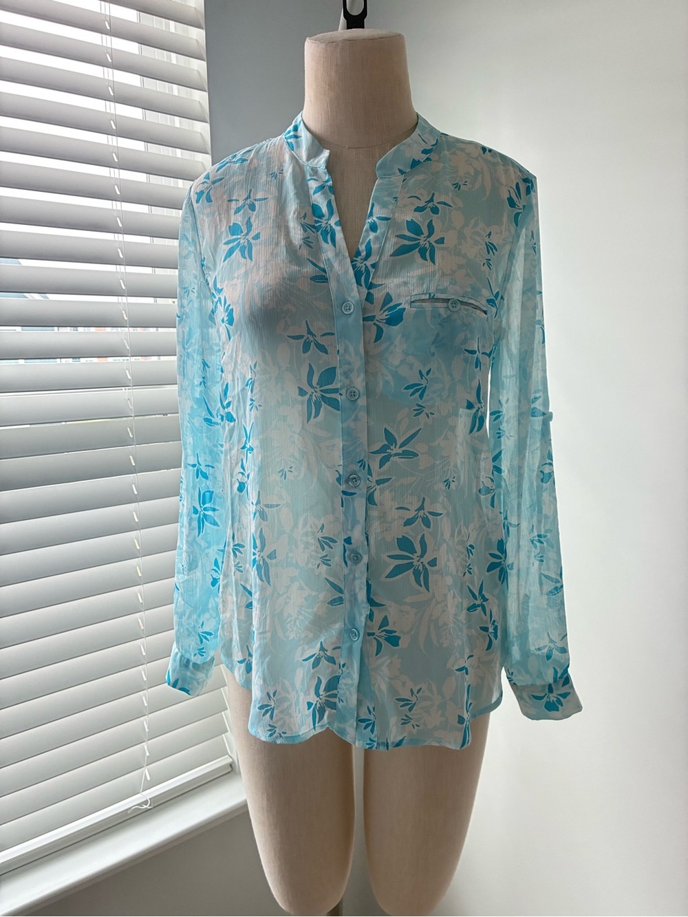Kut From the Cloth Women's Blue Jasmine Button Down Top